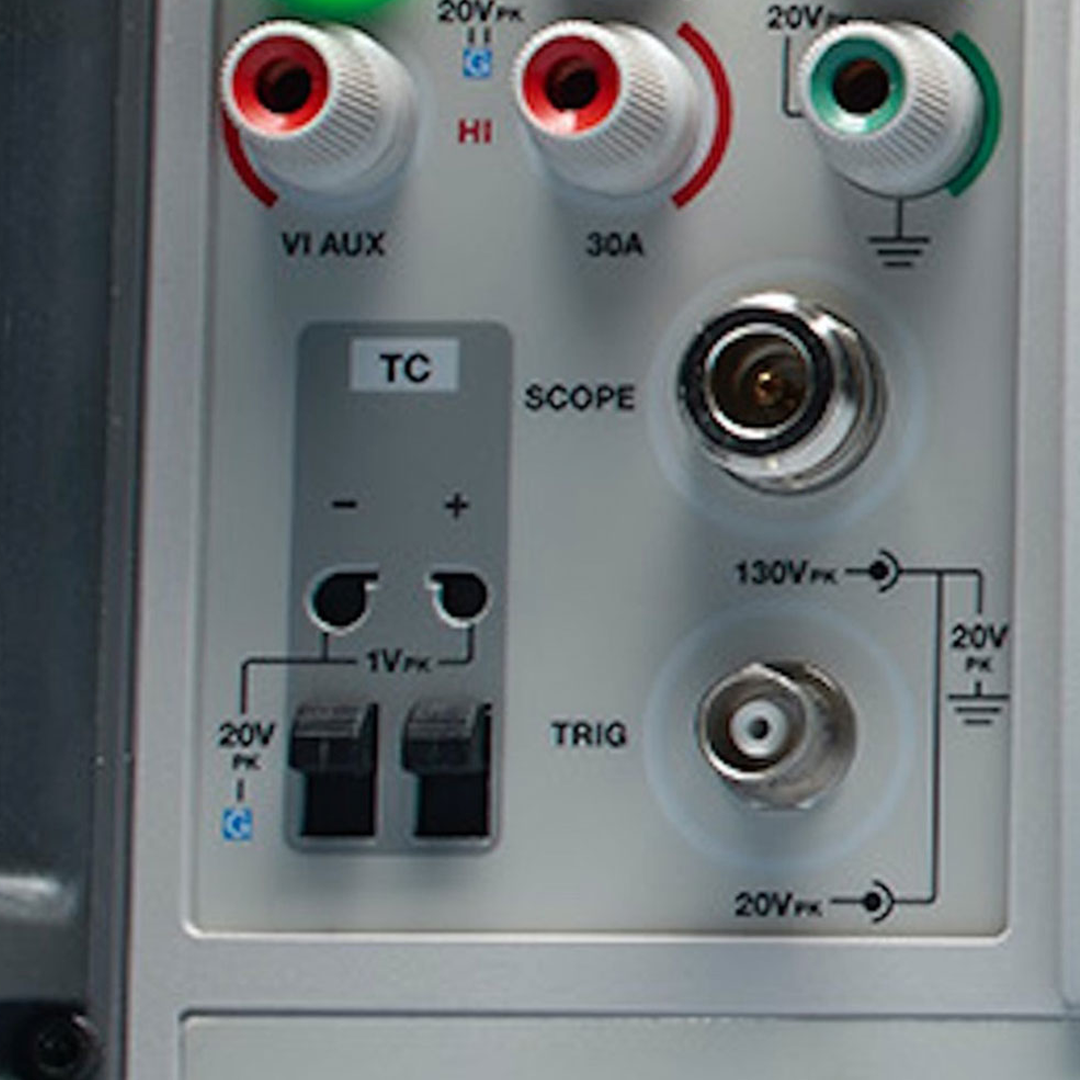 High-Performance Multi-Product Calibrator 5560A